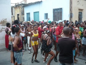 salsa/cuba/voyage2011/padrepico/conga1.jpg