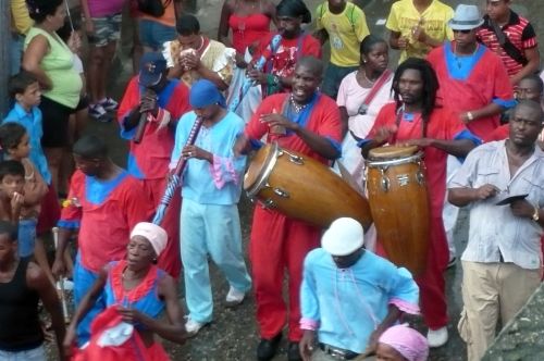 salsa/cuba/voyage2011/padrepico/fetedufeu1.jpg